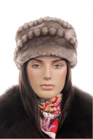 Шапка женская из мутона